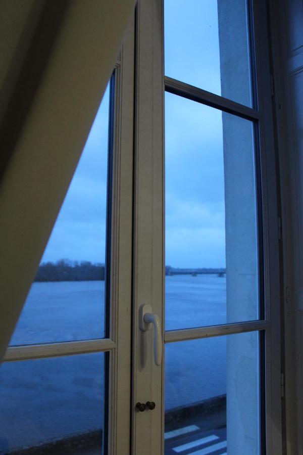 Appartement Vue Imprenable Sur La Loire !!! Saumur Εξωτερικό φωτογραφία
